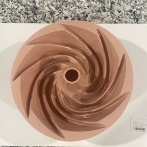 COPY - Decorative Baking cake mold. Make your cake look stylish.